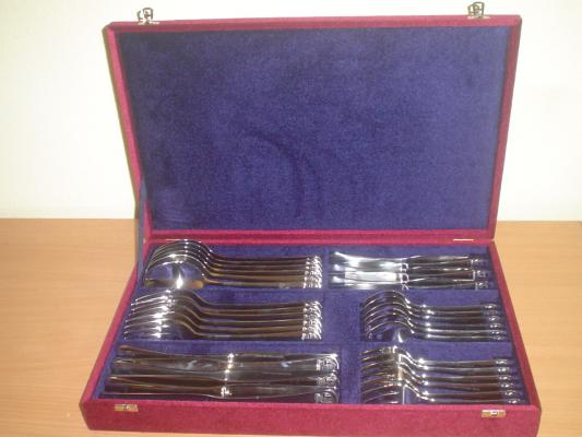 Estuche para cubiertos