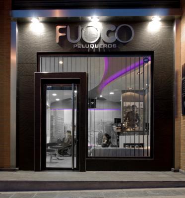 Fachada peluquería