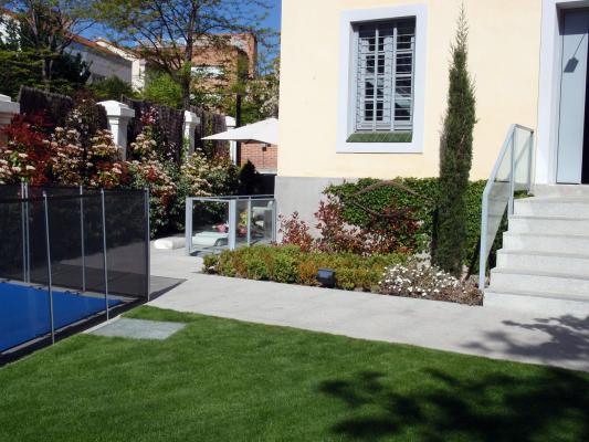 jardin unifamiliar