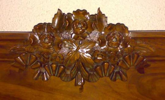 Cabecero de Nogal Castellano - Detalle