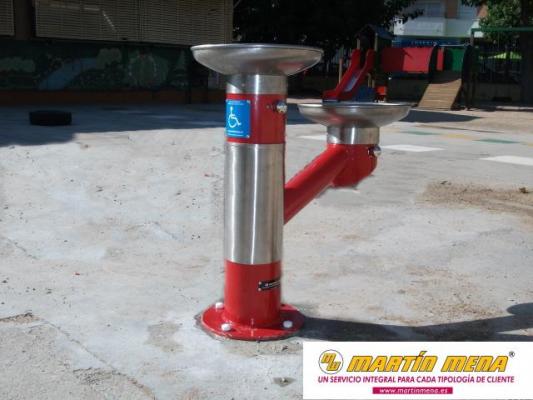 Fuentes para beber adaptadas para infantil