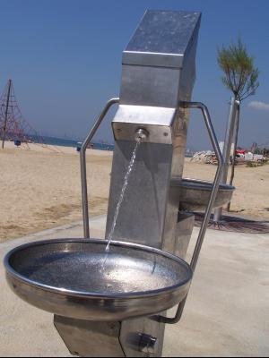 Fuentes de beber de acero inoxidable