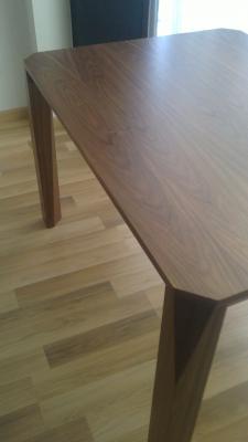 mesa de nogal