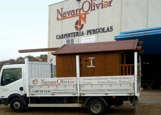 Caseta de juegos infantiles