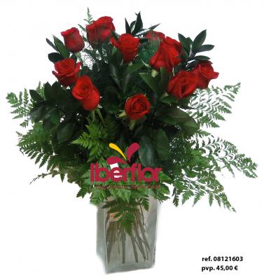 Ramo de rosas rojas con cristal 45,00 EUR
