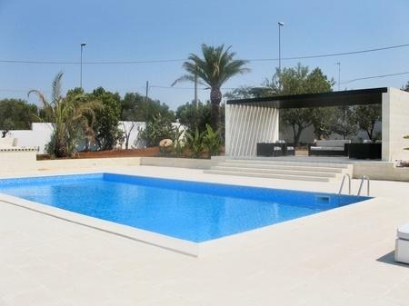 Rehabilitación y construcción de piscinas