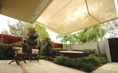 Toldo de brazos invisibles