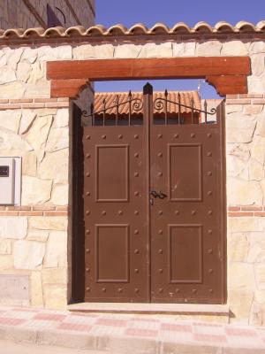 Puerta ciega Castellana