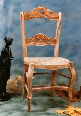 silla modelo castro en madera de olivo