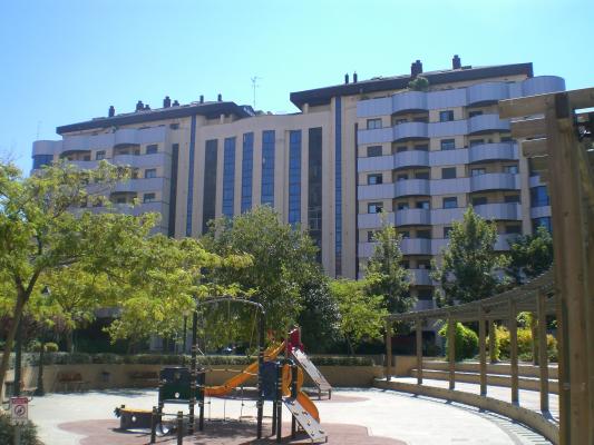 EDIFICIO 72 VIVIENDAS-CONSTRUCCIONES ECISA-VALENCIA.