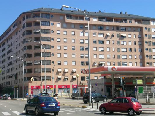 EDIFICIO 180 VIVIENDAS-VALENCIA.