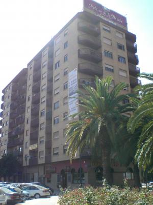 EDIFICIO 72 VIVIENDAS NUEVO CENTRO-VALENCIA.