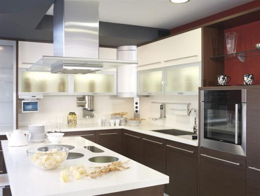 Zafiro Isla. Muebles de cocina Yelarsan
