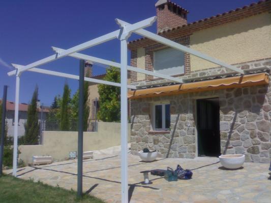 pergola de aluminio recogida