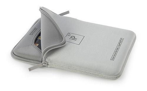 FUNDA TUCANO