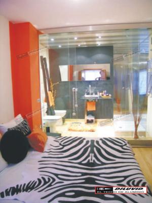 BAÑO BICOLOR
