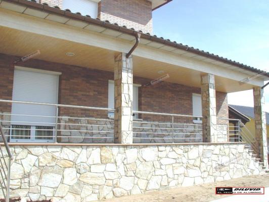 CHALETS TRAVERTINO