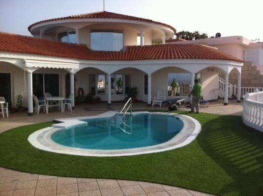 CESPED ARTIFICIAL PARA CHALETS
