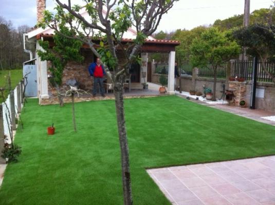 CESPED ARTIFICIAL PARA JARDINES