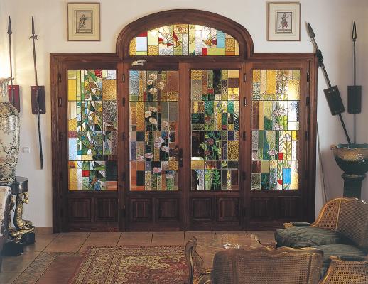 Puerta de de madera y cristal. Diseño exclusivo Ebanisteria Arenas