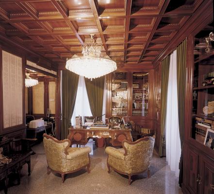 Salón rústico en madera. Ebanisteria Arenas