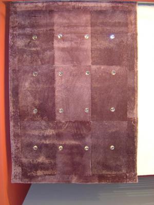 alfombra piel natural Merino con incrsutaciones de cristal de Swarovski