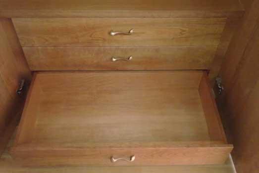 Cajonera-Detalle interior armario empotrado