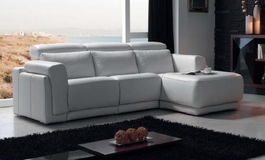 SOFA MADEIRA DE PEDRO ORTIZ