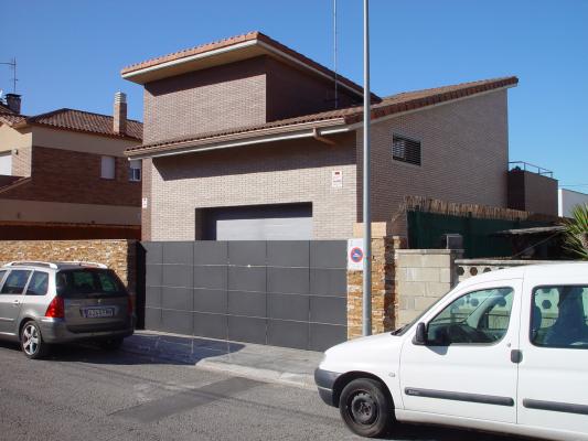 VIVENDA UNIFAMILIAR, SANTA PERPETUA