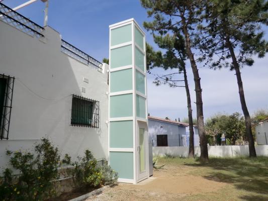 ELEVADOR VERTICAL EXTERIOR