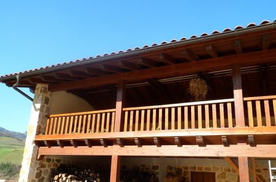 VIVIENDA EN ARAMAIO