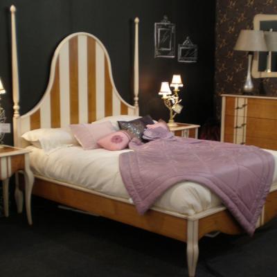 Dormitorio en cerezo y lacado Carlotta.
