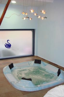 jacuzzi