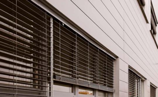 Veneciana de aluminio para exterior Angra Mod. Blind C80