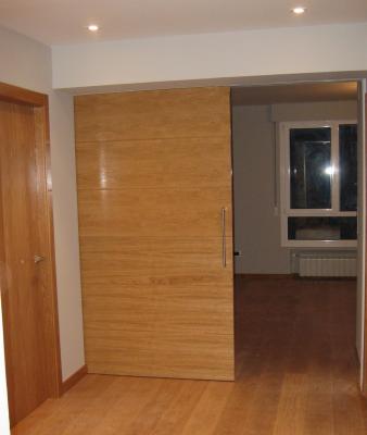 Puerta corredera a medida