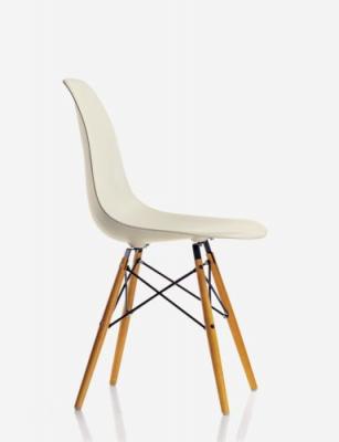 Plastic Chair Wood DSW