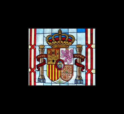 Vidriera estilo medieval escudo Institucional (detalle)