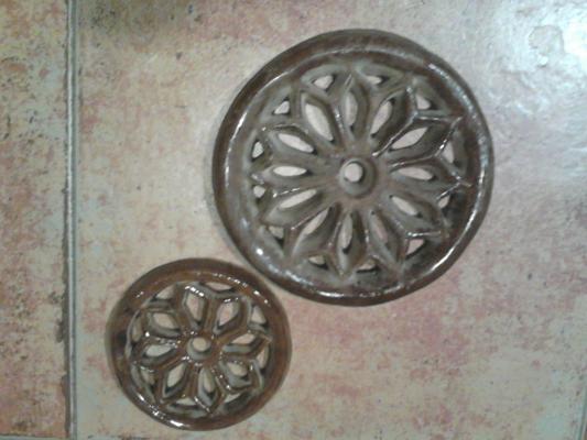 Rosetones de 10 y 16cm de diámetro