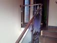 De cristal y tubo inox.