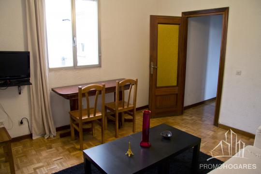 Salón Ferraz