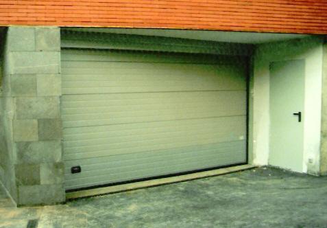 PUERTAS SECCIONALES
