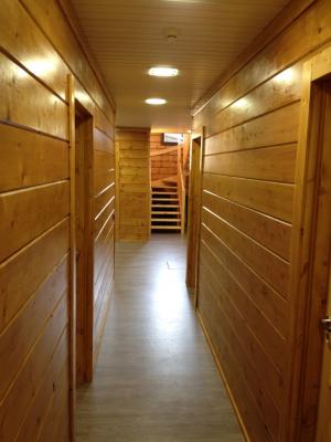 Oficinas en Villaverde de 180m2 en tronco laminado