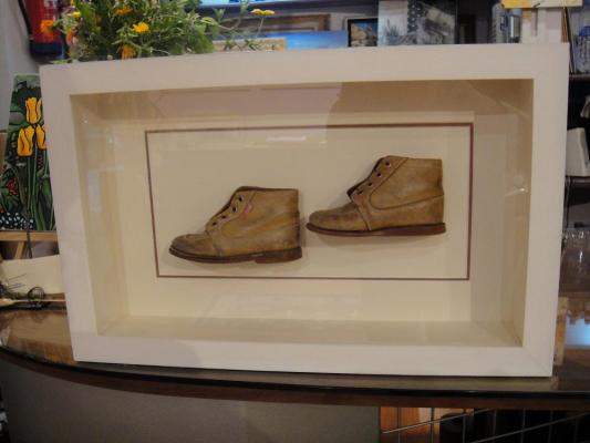 ENMARCACIÓN, LOS PRIMEROS ZAPATITOS DE ANDAR