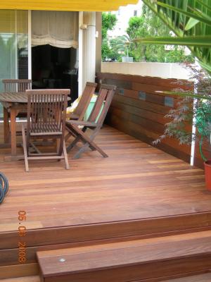 terraza y pared lateral madera 