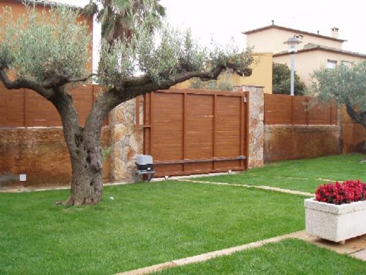 Puertas correderas de jardín con motor