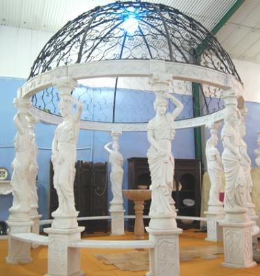 pérgola en blanco macael