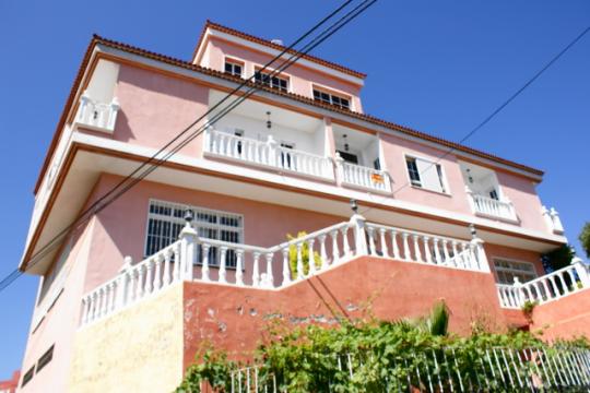 Edificación con 2 Viviendas MTF