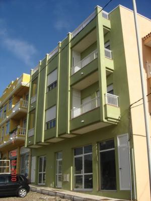 Edificio Candelaria con 4 Viviendas