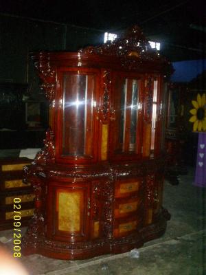 vitrina Leonardo s/.5,500.00