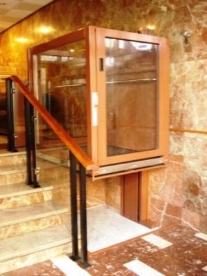 PLATAFORMA VERTICAL CASADO